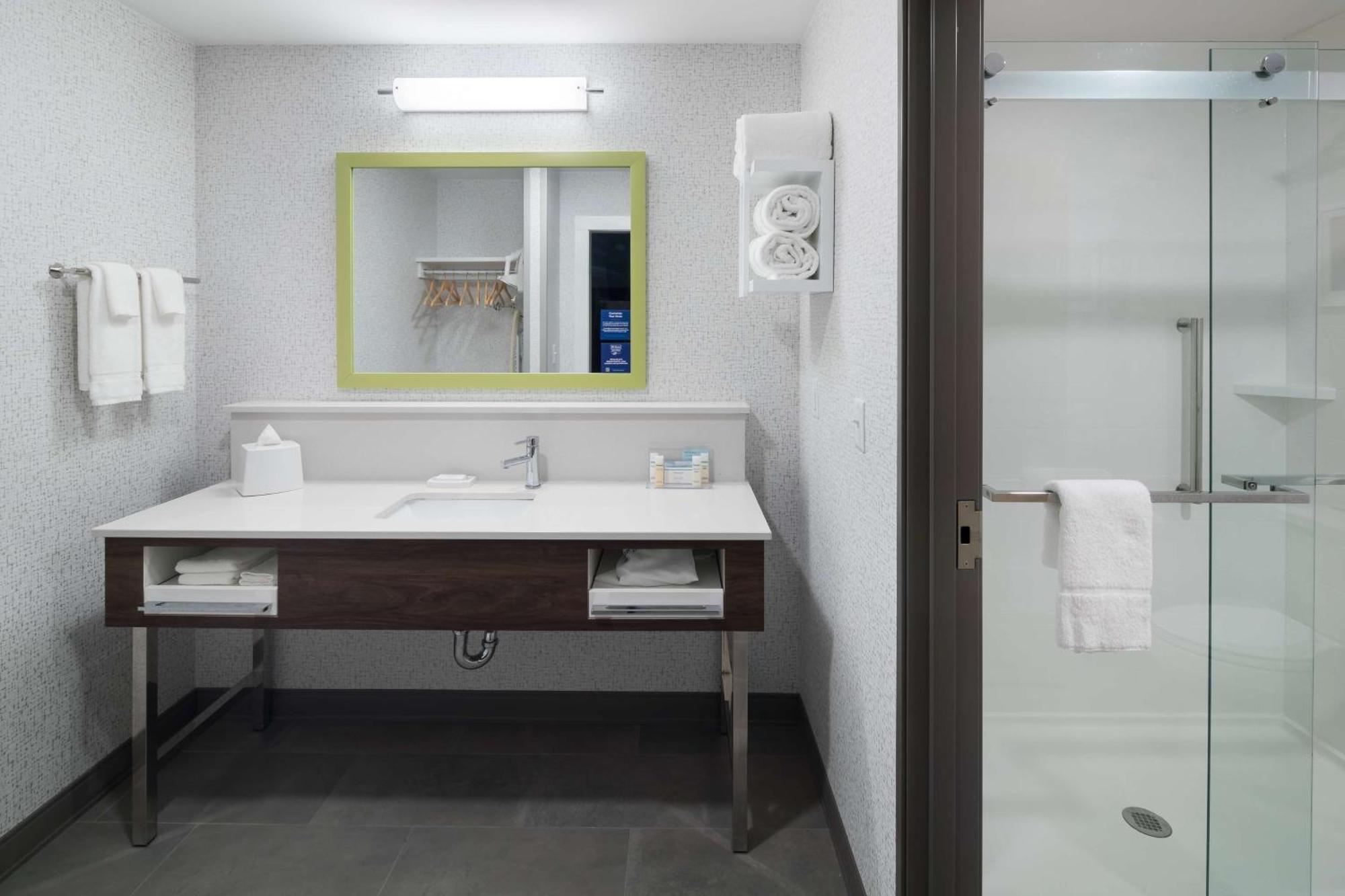 Hampton Inn & Suites Cape Canaveral Cruise Port, Fl エクステリア 写真