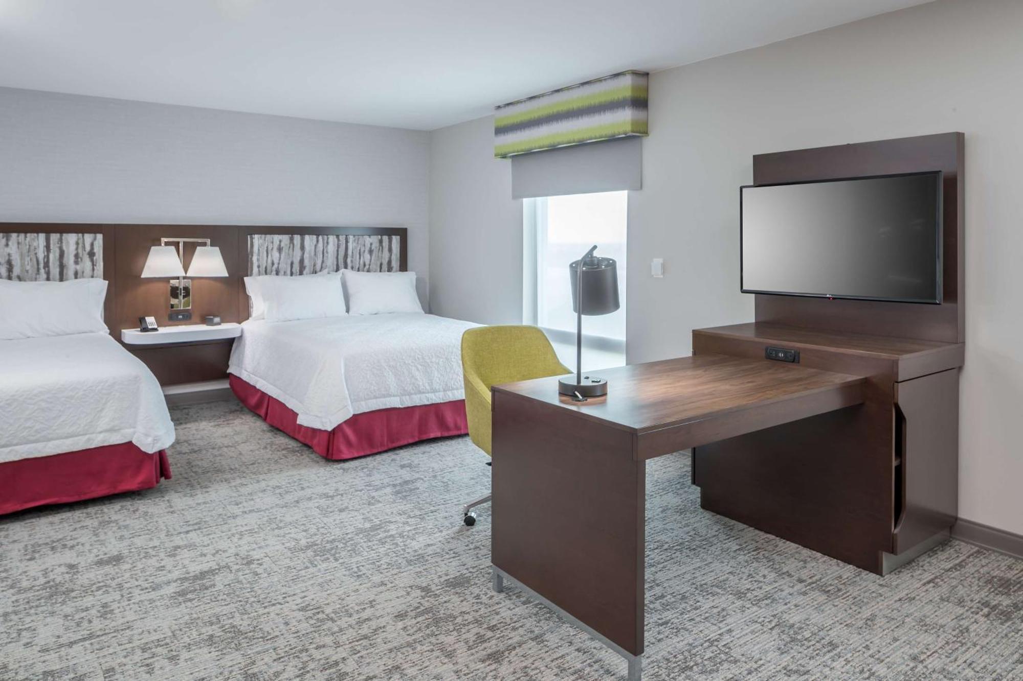 Hampton Inn & Suites Cape Canaveral Cruise Port, Fl エクステリア 写真